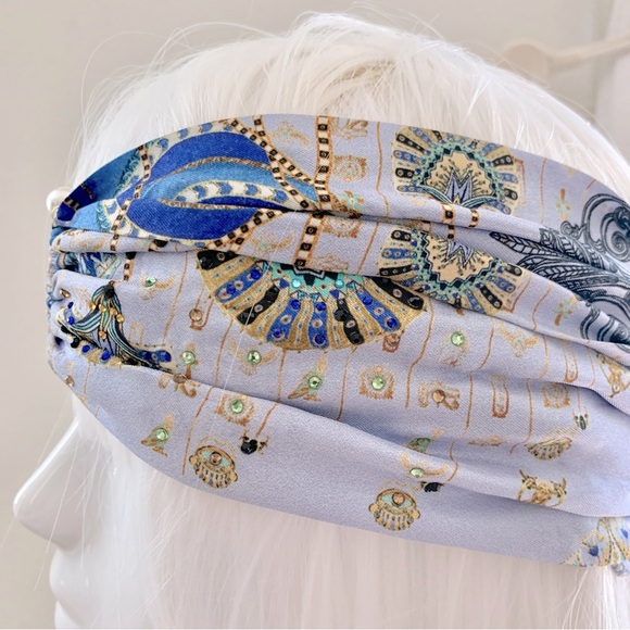 [🌟 PRICE FIRM] CAMILLA Under Scarab Skies Ring Headband Silk Headwrap - Picture 4 of 13